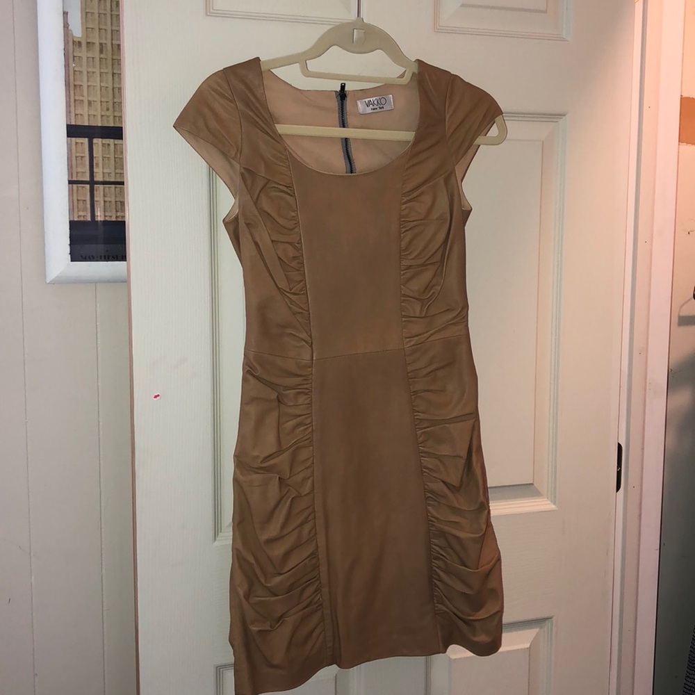 VAKKO camel color leather mini dress